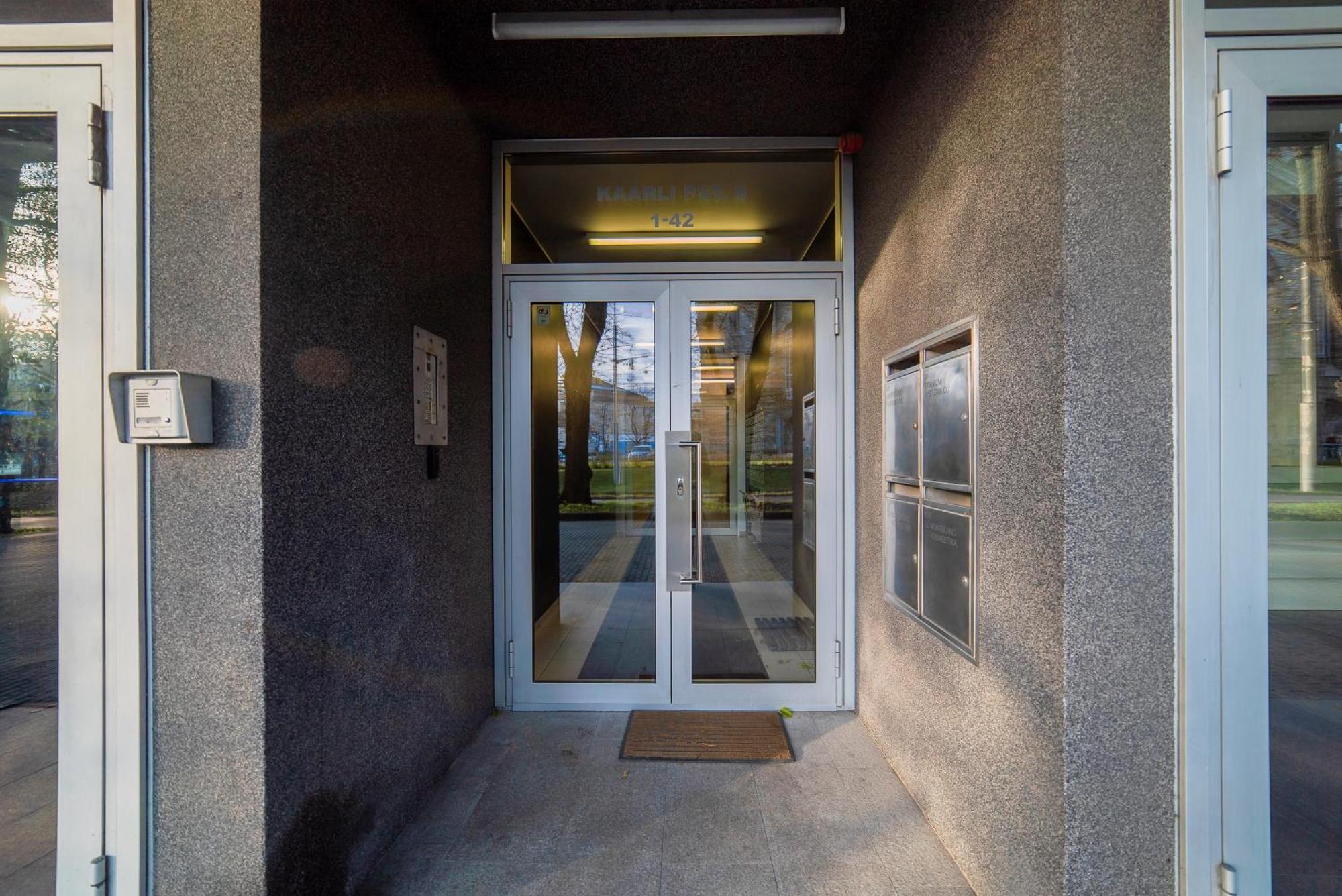 Romeo Family Kaarli Apartment Ταλίν Εξωτερικό φωτογραφία